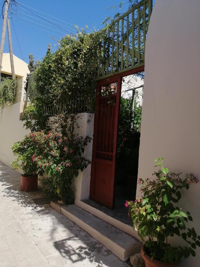 "Eirini" Traditional House Creta Archanes, Αρχάνες Σπίτι Exterior photo